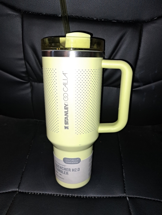 Stanley Other - Stanley x Owala Quencher H2.0 Tumbler - Light Lime